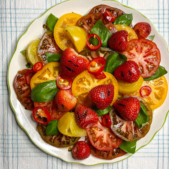 Strawberry tomato salad